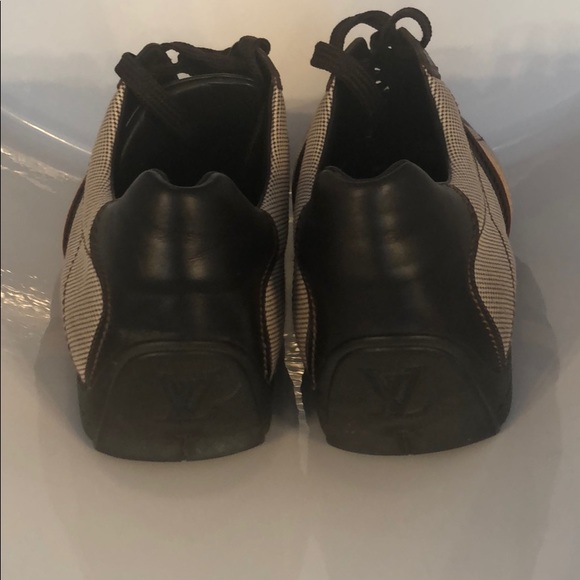 Men’s Louis Vuitton shoes size 7. Great condition - Picture 5 of 7